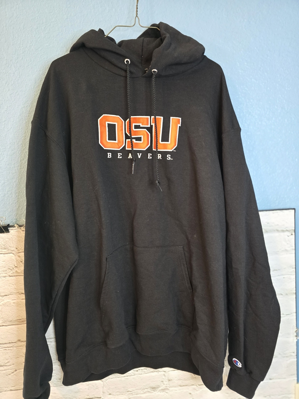 Champion Black Pullover Hoodie with Orange OSU Beavers Chest Logo Sz 2XL